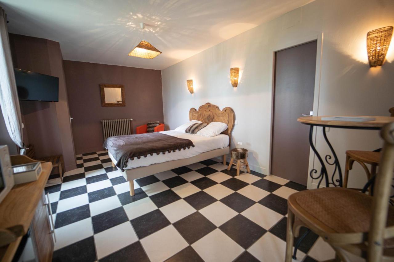 Boutik Hotel O'Domaine Chis Bagian luar foto