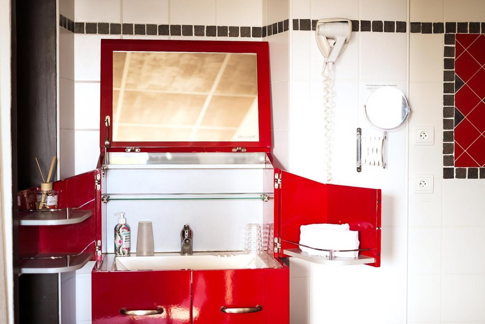 Boutik Hotel O'Domaine Chis Bagian luar foto